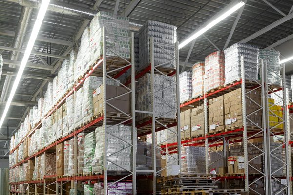 Où trouver un distributeur spécialisé en solution de stockage ?